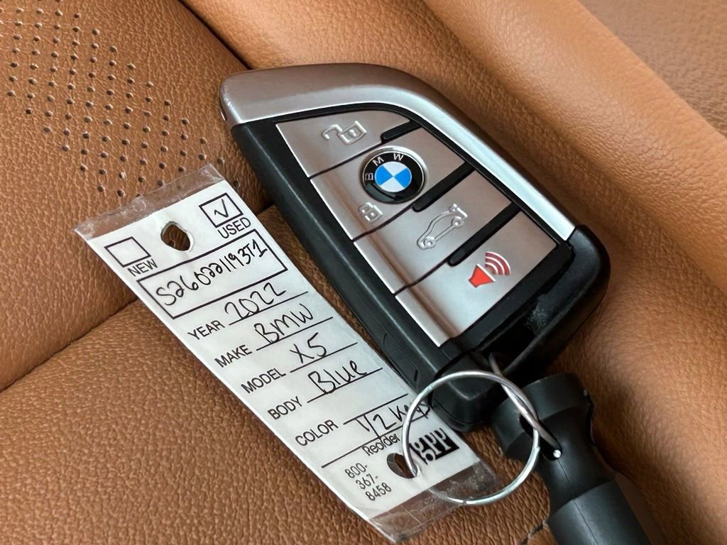 Used 2022 BMW X5 xDrive40i w/ Premium Package image 55