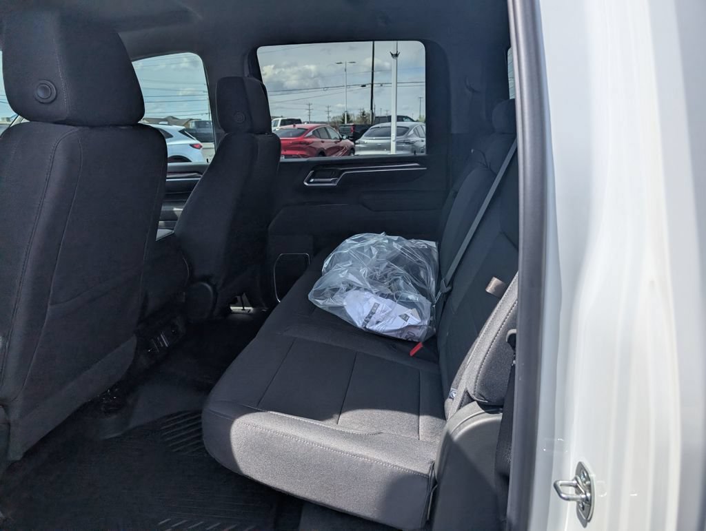 New 2026 Chevrolet Silverado 2500 LT w/ All Star Edition AWD/4WD image 10