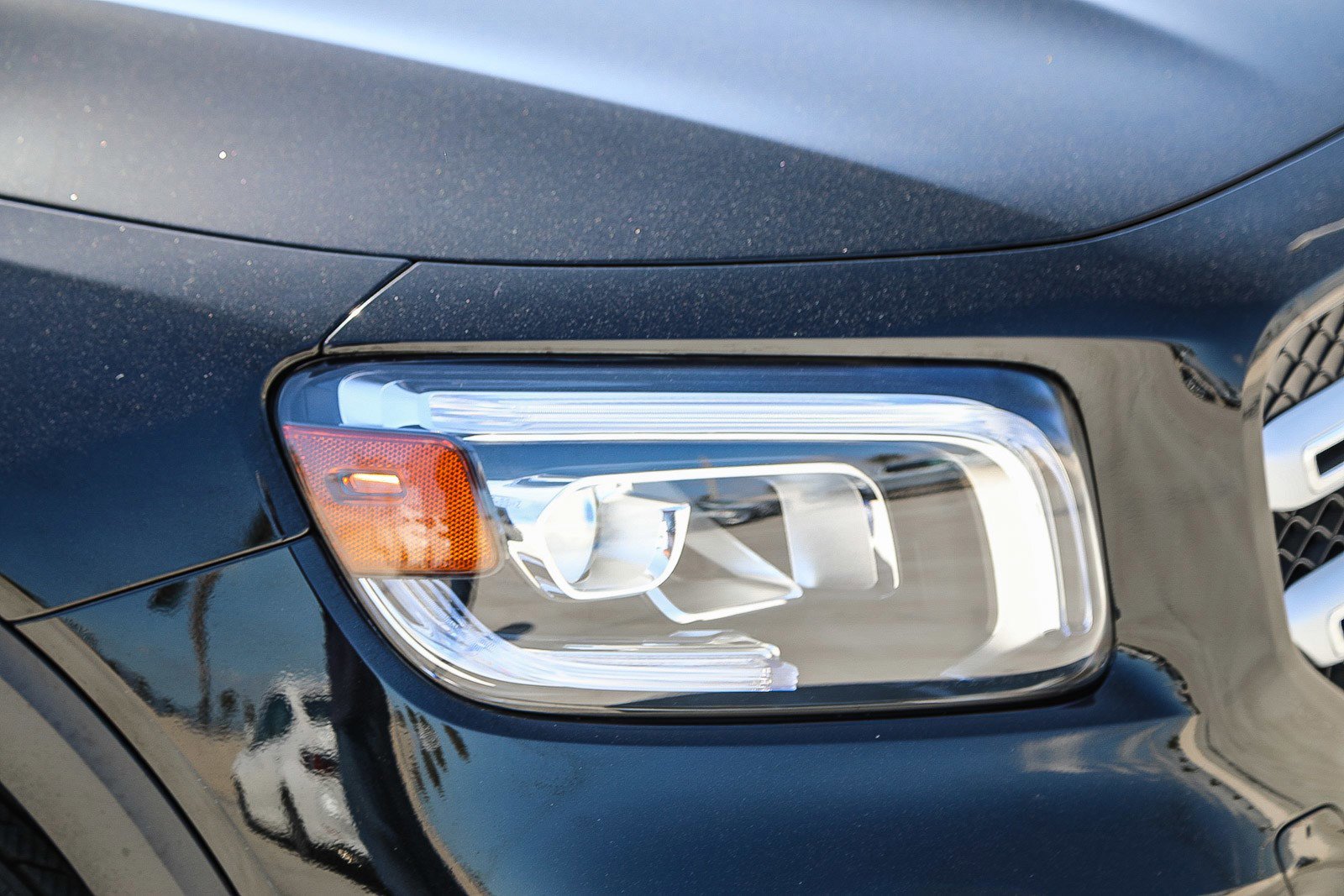 Used 2021 Mercedes-Benz GLB 250 image 8
