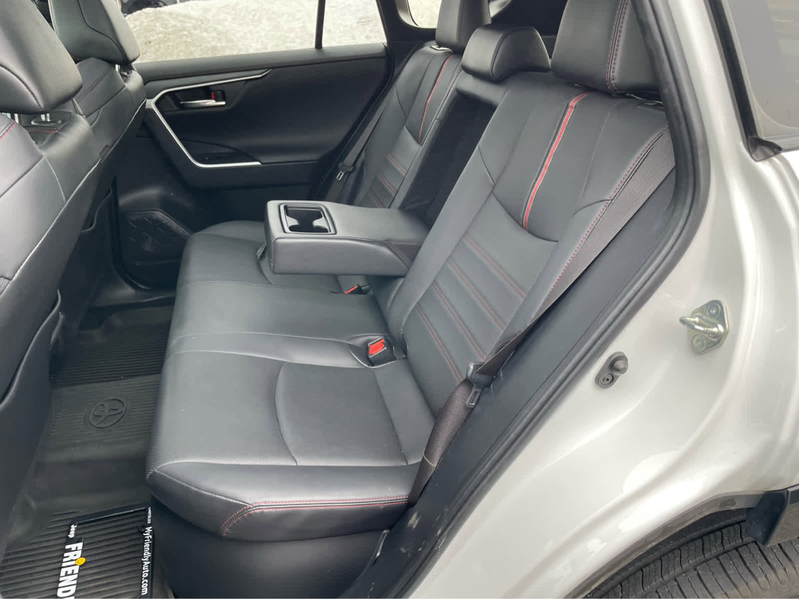 Used 2023 Toyota RAV4 XSE w/ Premium Package image 33