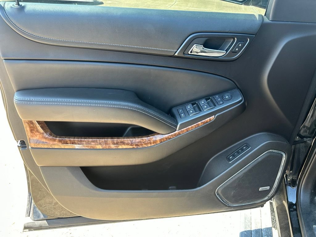 Used 2016 Chevrolet Tahoe LTZ AWD/4WD image 9