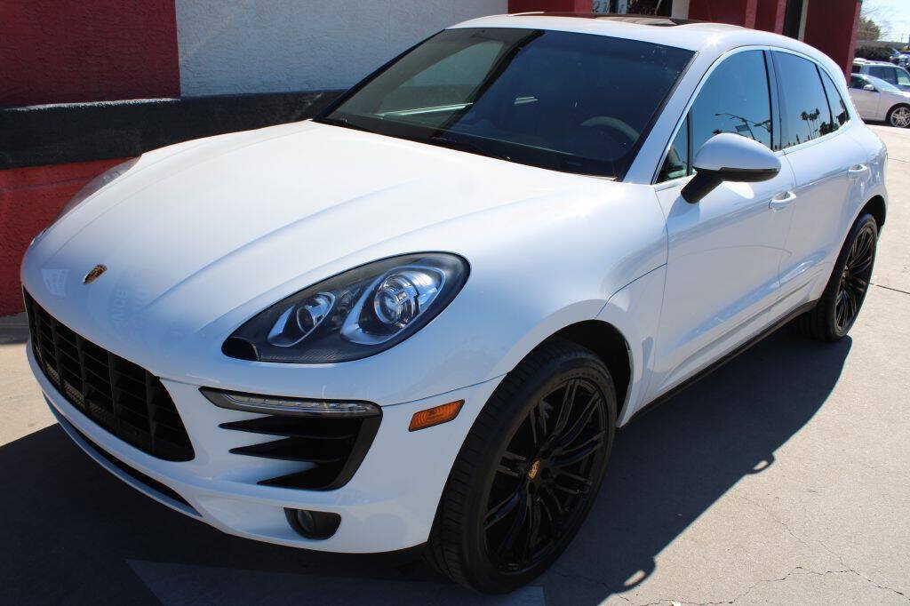 Used 2016 Porsche Macan S AWD/4WD image 4