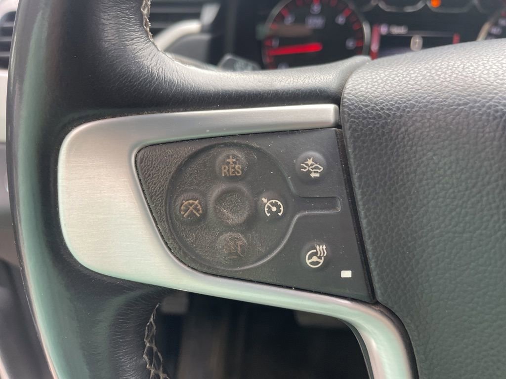 Used 2016 GMC Yukon SLT image 33