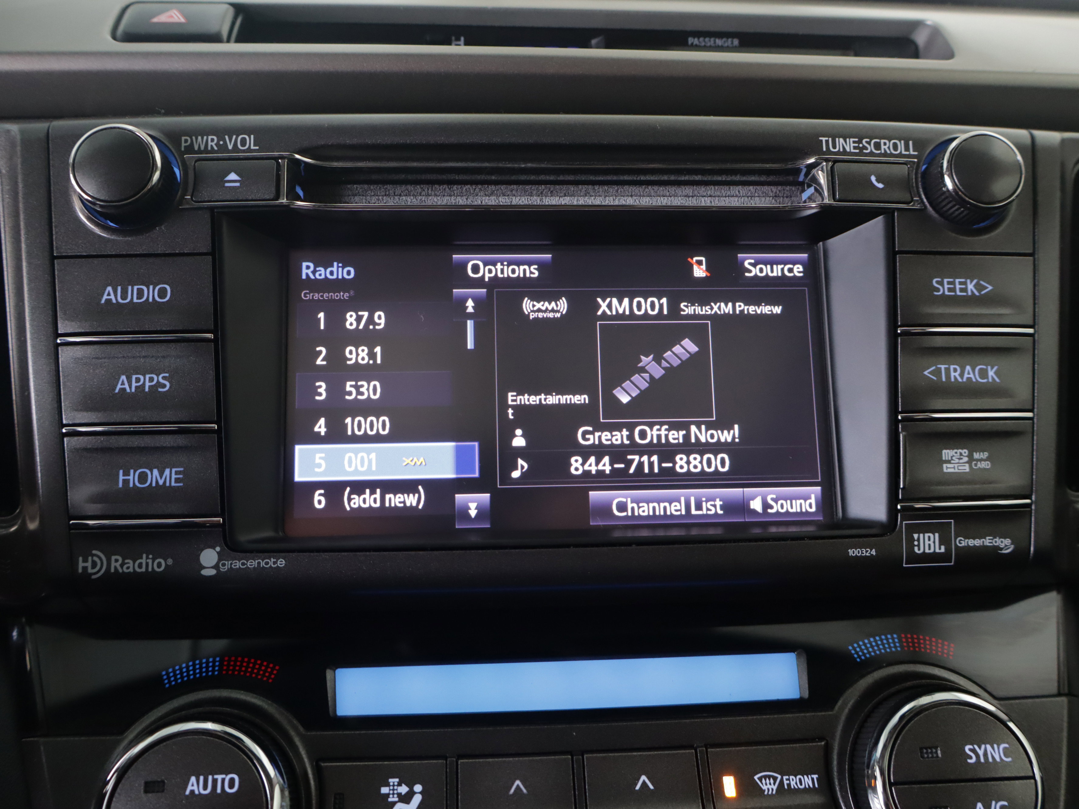 Used 2015 Toyota RAV4 Limited w/ Technology Package image 17