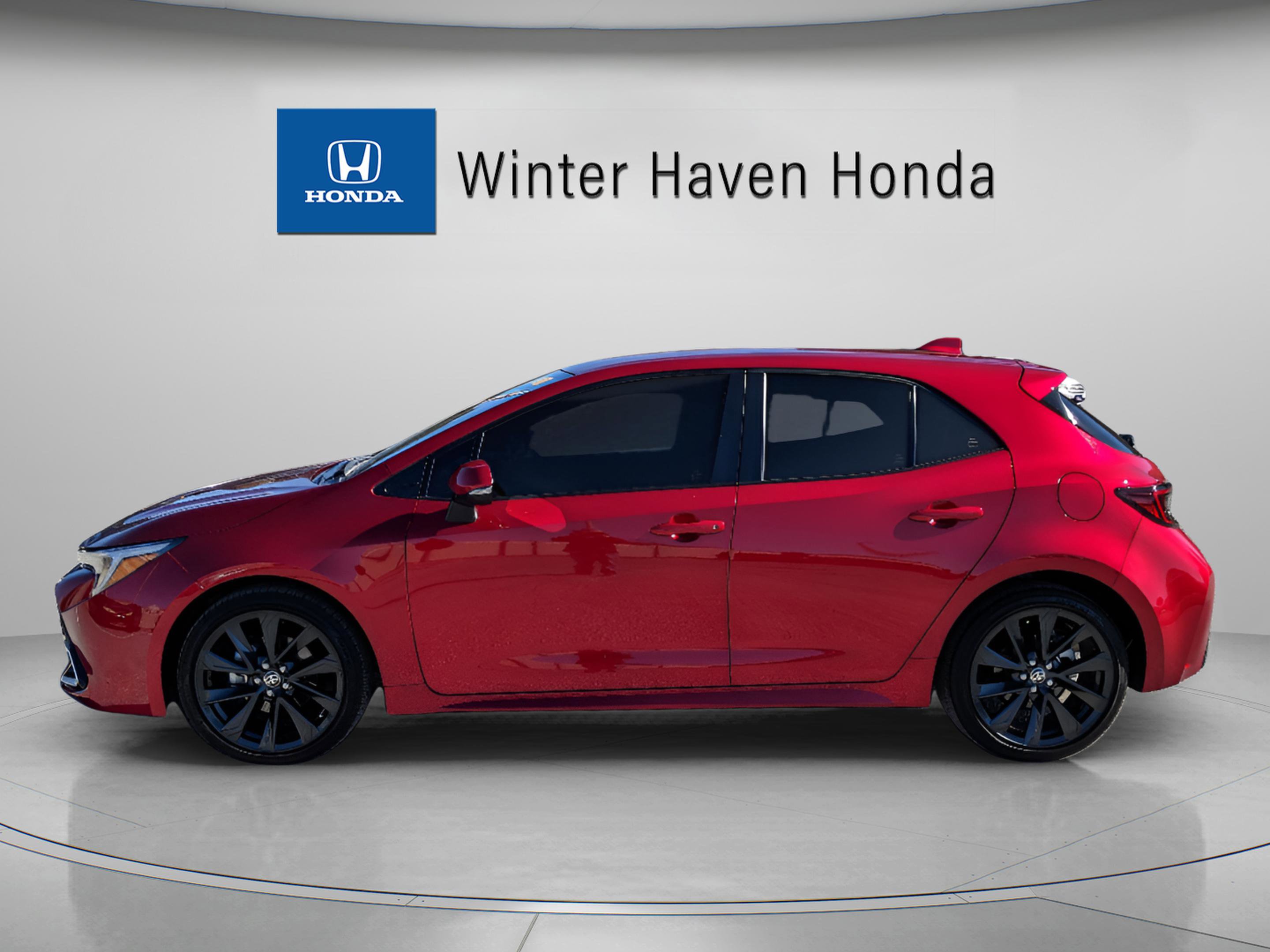 Used 2025 Toyota Corolla XSE image 5