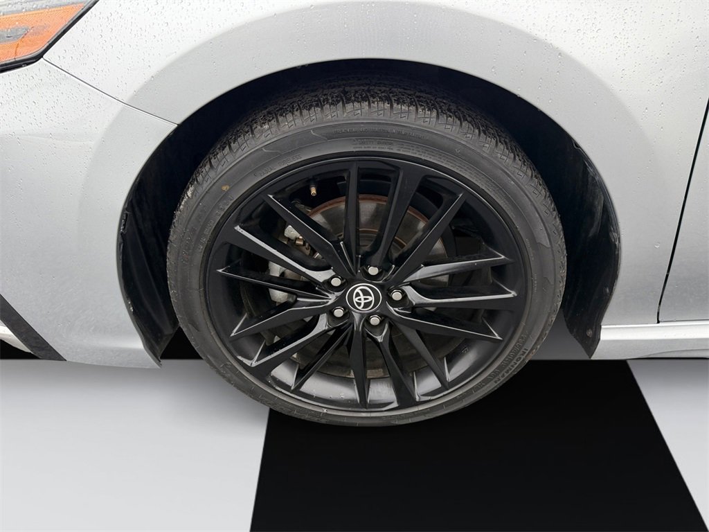 Used 2023 Toyota Camry XSE image 14