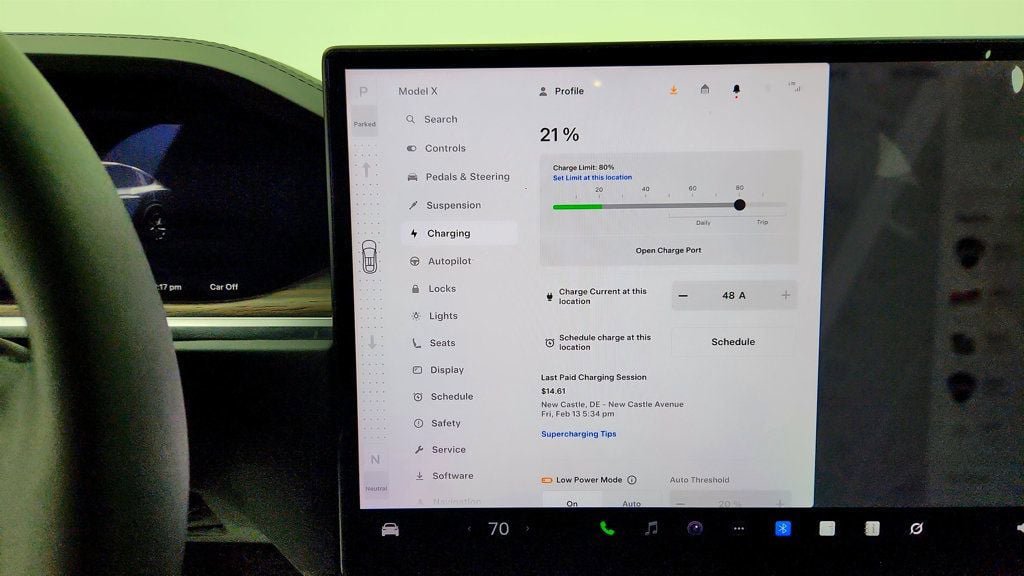 Used 2024 Tesla Model X image 19