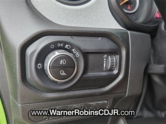 New 2025 Jeep Gladiator Sport image 27