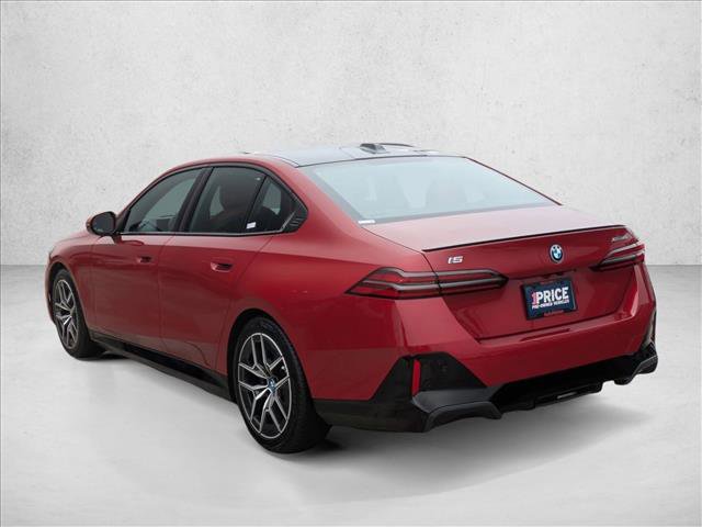 Used 2025 BMW i5 xDrive40 w/ Executive Package image 8