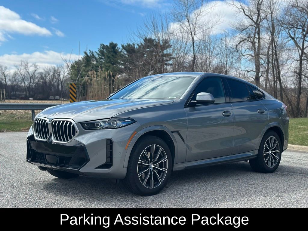 Used 2024 BMW X6 xDrive40i w/ Premium Package image 3