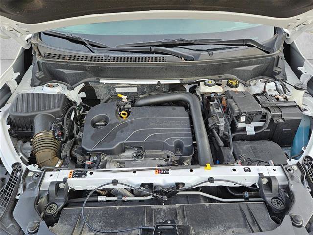 Certified 2023 GMC Terrain SLT image 22