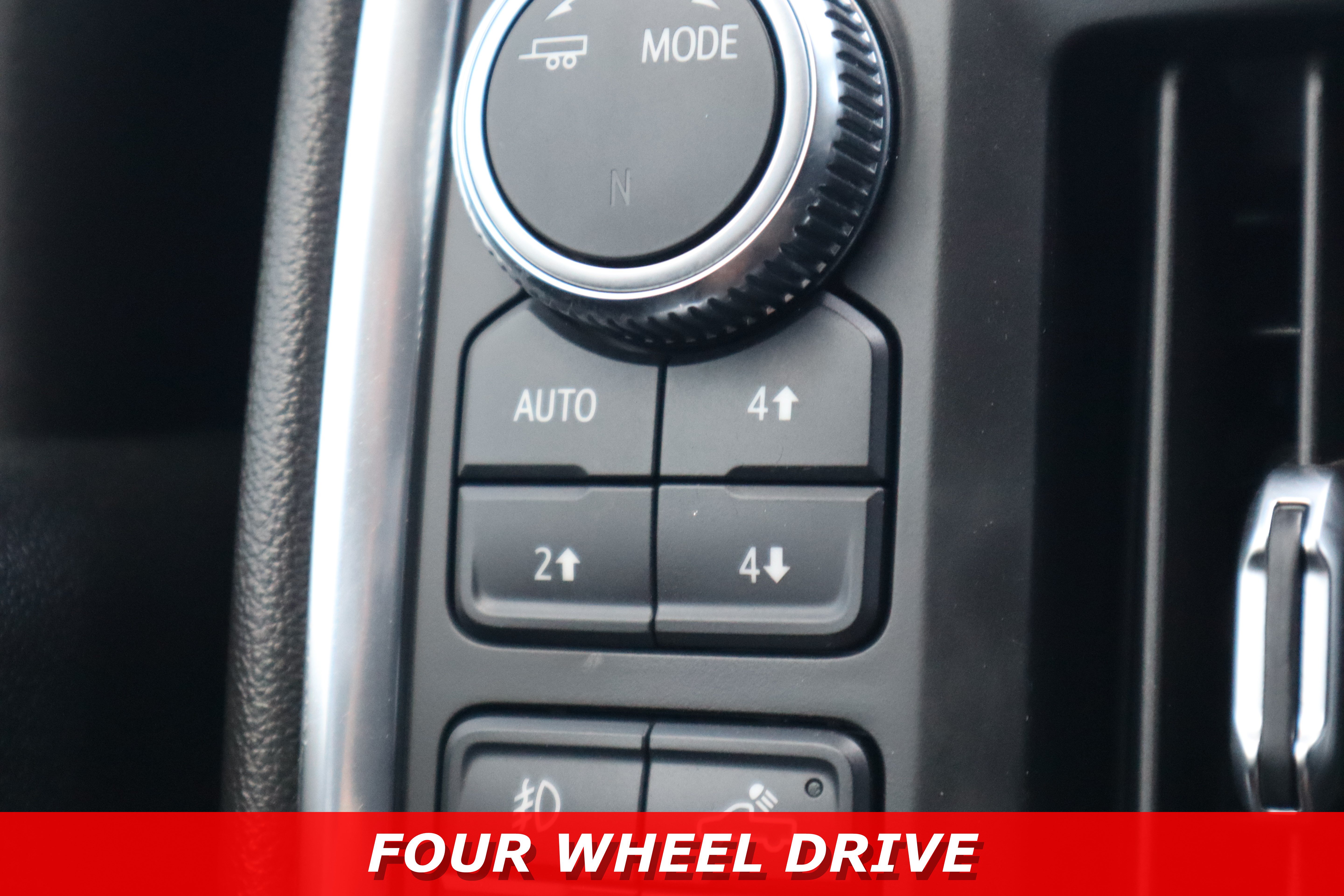 Used 2022 GMC Sierra 2500 AT4 w/ AT4 Premium Plus Package AWD/4WD image 24