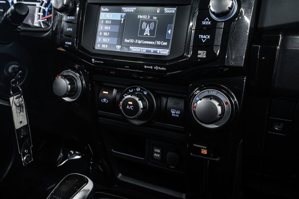 Used 2018 Toyota 4Runner TRD Off-Road Premium image 25