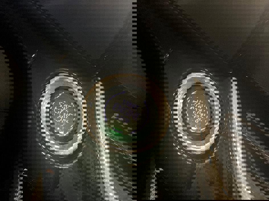 New 2026 Chevrolet Trax RS w/ Sunroof Package image 24