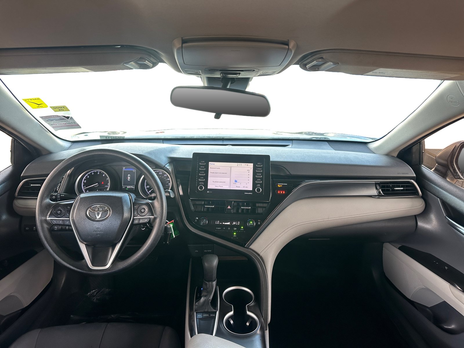 Used 2022 Toyota Camry LE FWD image 10
