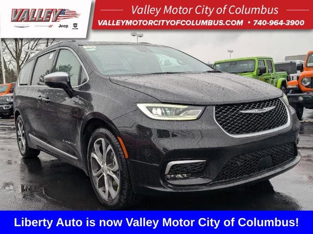 New 2026 Chrysler Pacifica Pinnacle image 1