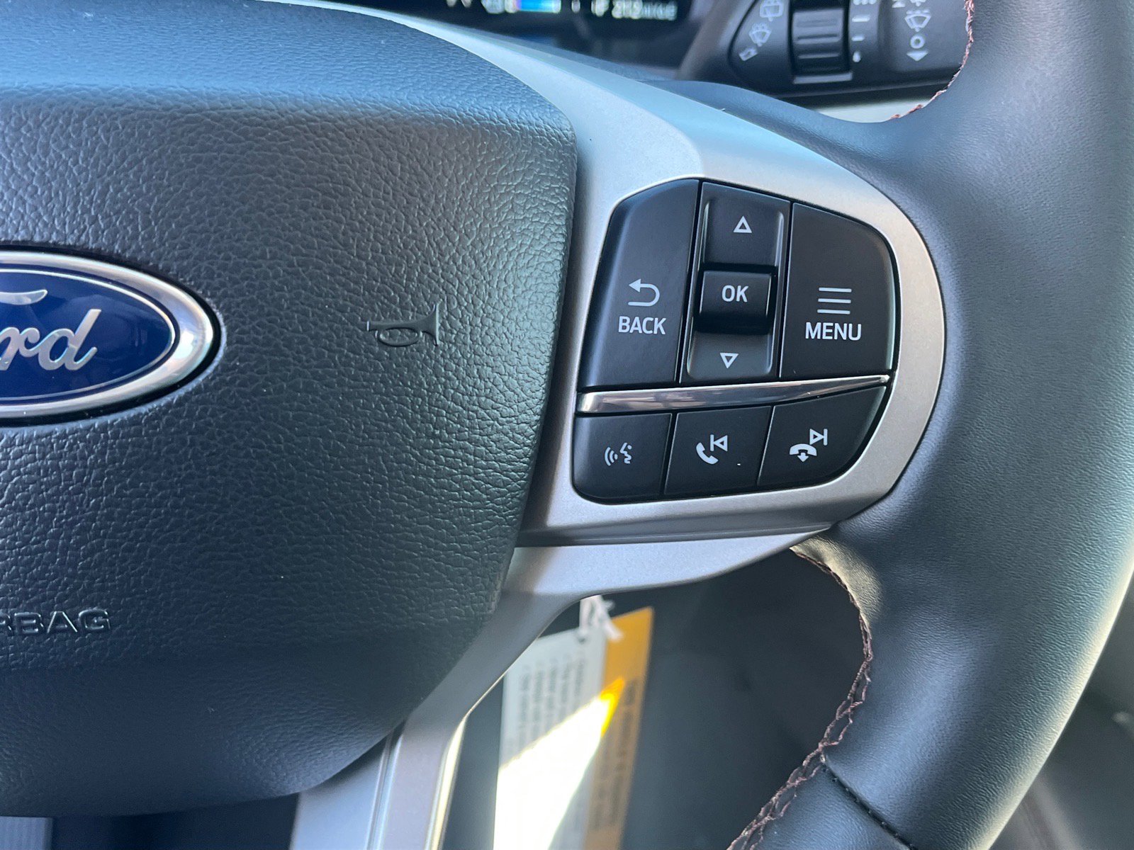 New 2026 Ford Explorer Active w/ Active Comfort Package image 14