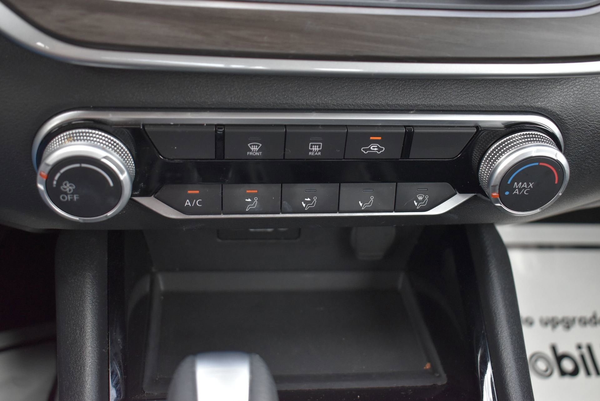 Used 2024 Nissan Altima 2.5 SV FWD image 30