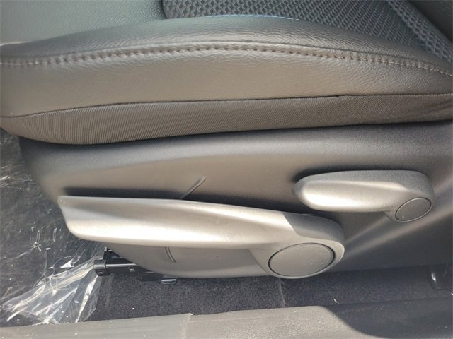 New 2025 Jeep Compass Latitude w/ Altitude Special Edition image 5