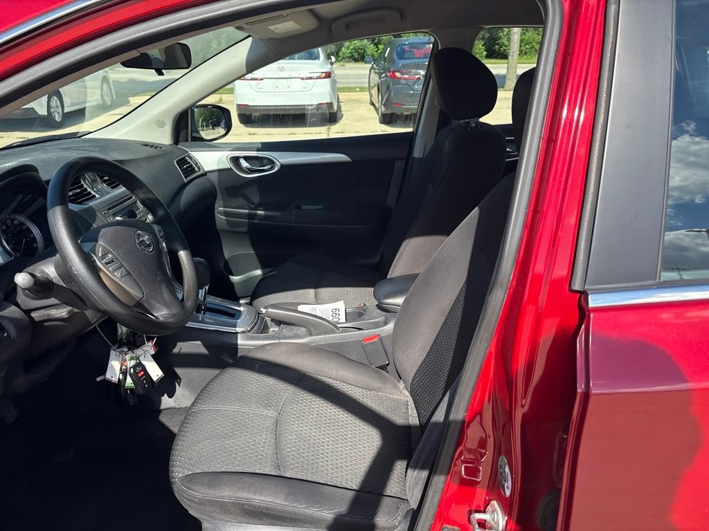 Used 2013 Nissan Sentra SR FWD image 10
