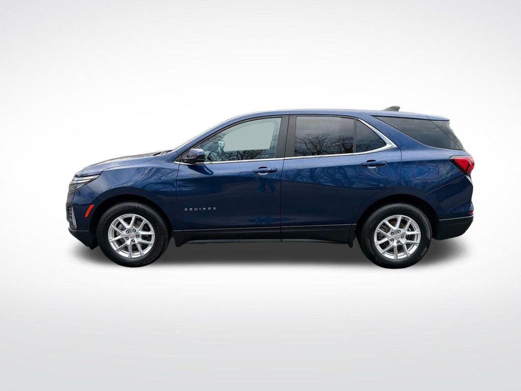 Used 2022 Chevrolet Equinox LT FWD image 2