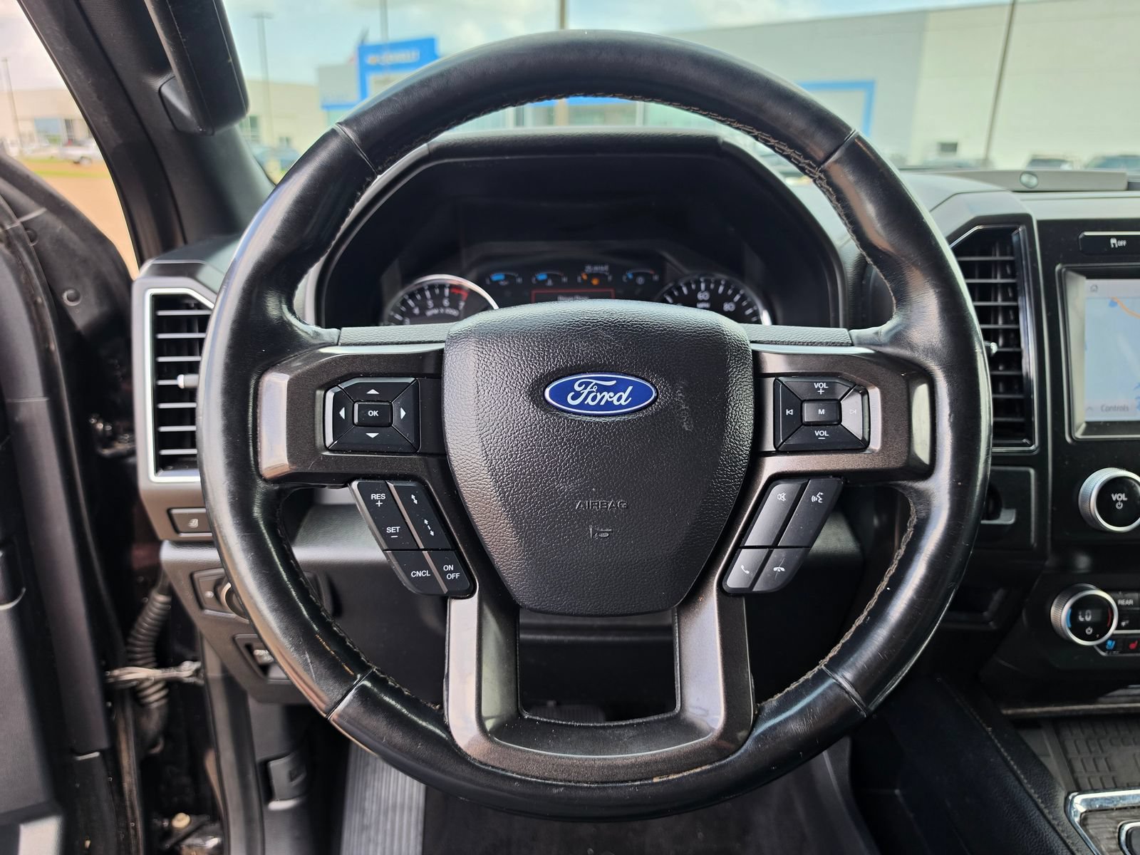 Used 2021 Ford Expedition Limited RWD image 24