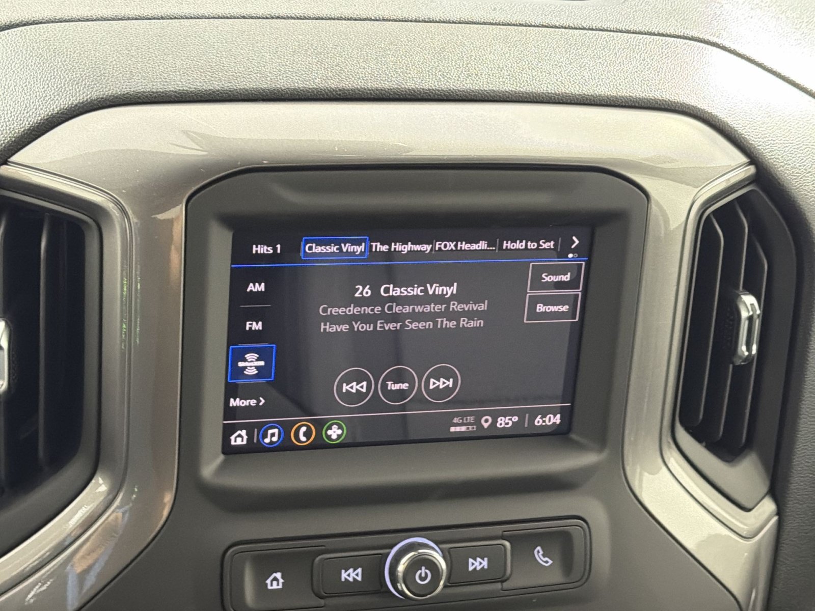 New 2026 GMC Sierra 2500 Pro AWD/4WD image 18