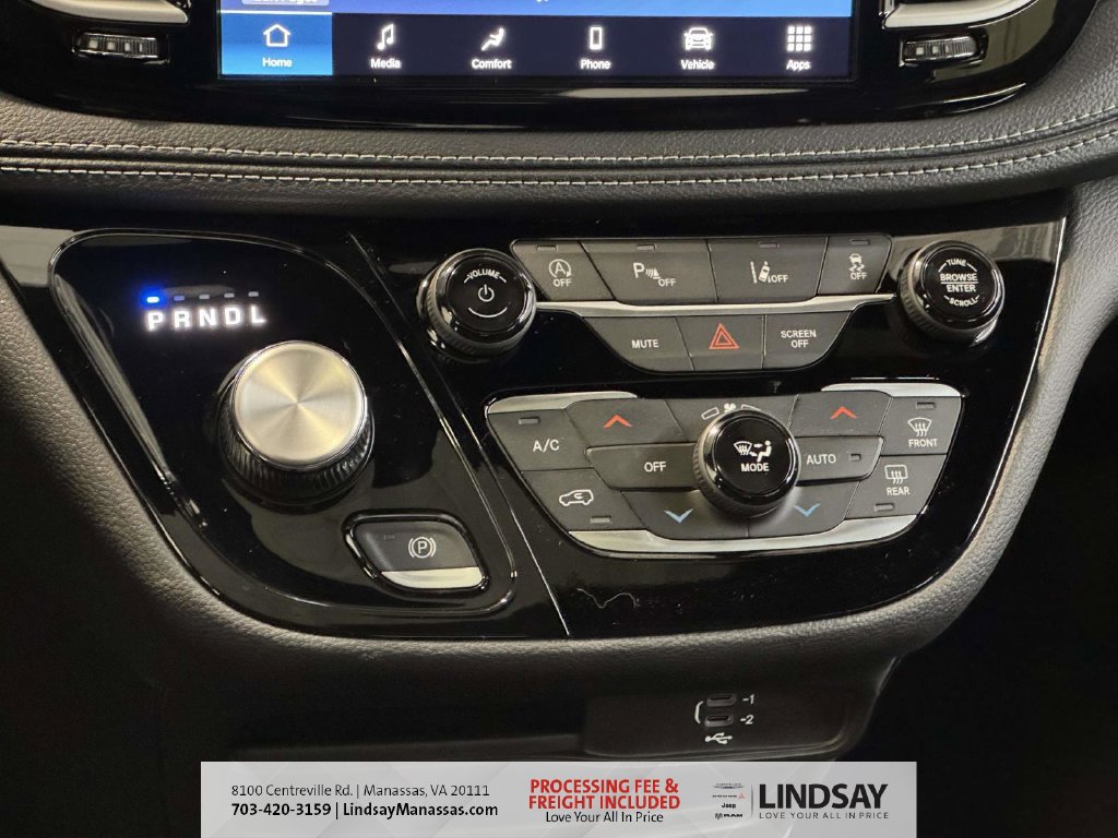 New 2026 Chrysler Pacifica Select w/ S Appearance Package FWD image 26
