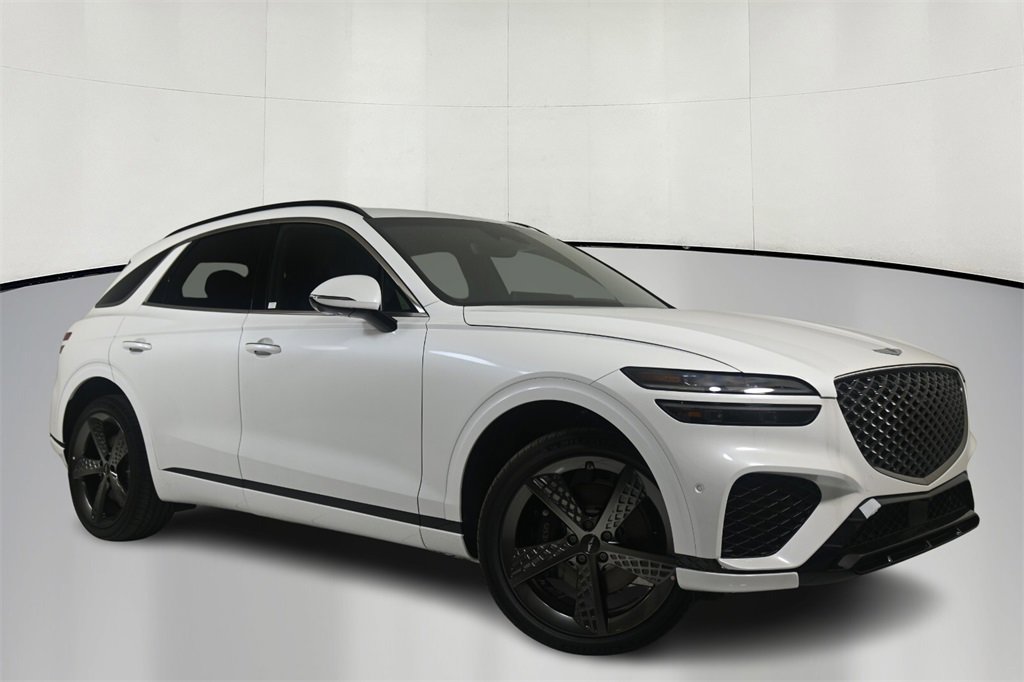 Used 2025 Genesis GV70 2.5T w/ Sport Prestige Package