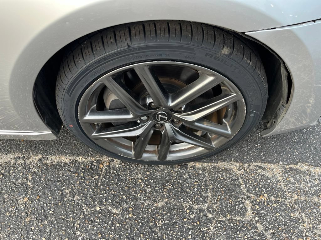 Used 2019 Lexus IS 300 F Sport w/ F Sport Package RWD image 42