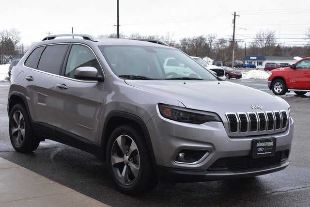 Used 2019 Jeep Cherokee Limited image 7