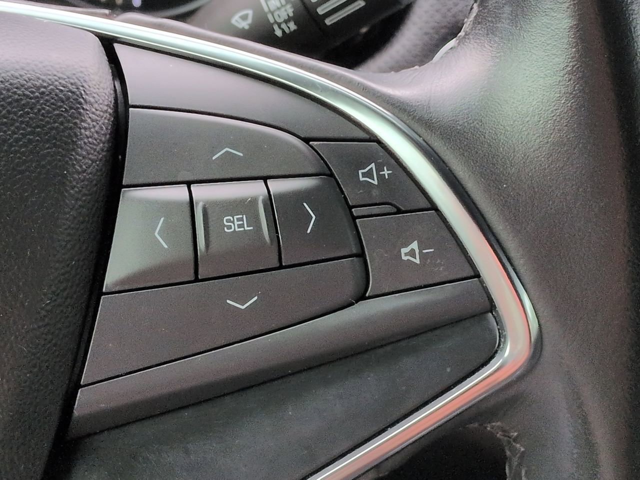 Used 2020 Cadillac XT5 Luxury FWD image 24