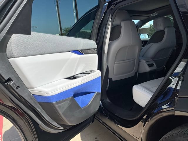 Certified 2025 Cadillac Optiq Luxury 1 AWD/4WD image 28