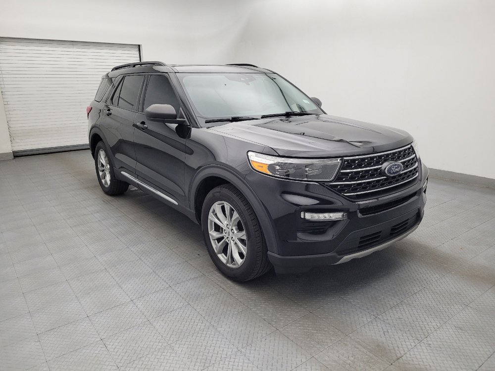 Used 2020 Ford Explorer XLT w/ Equipment Group 202A AWD/4WD image 13