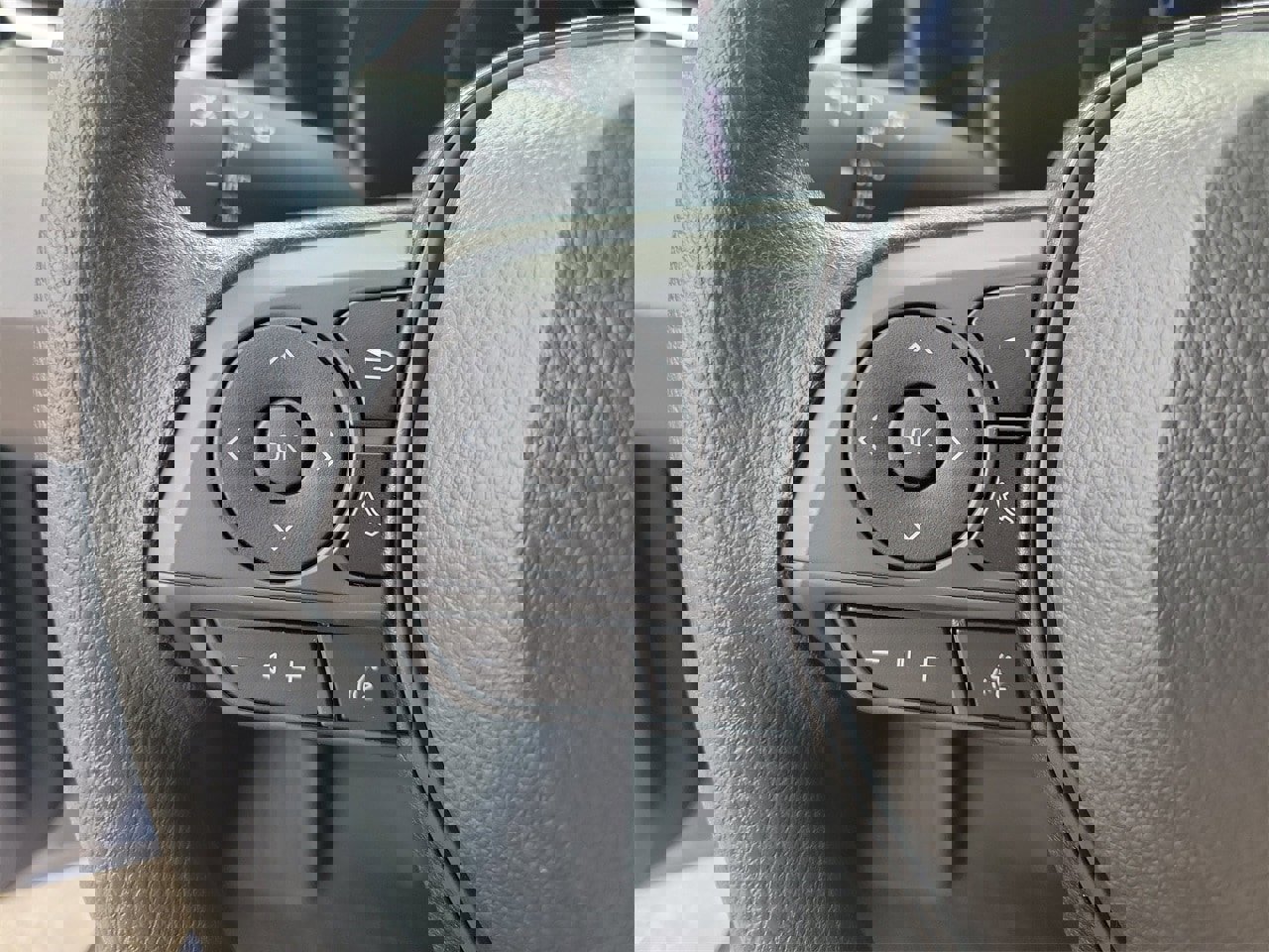 Used 2026 Toyota Corolla LE image 19