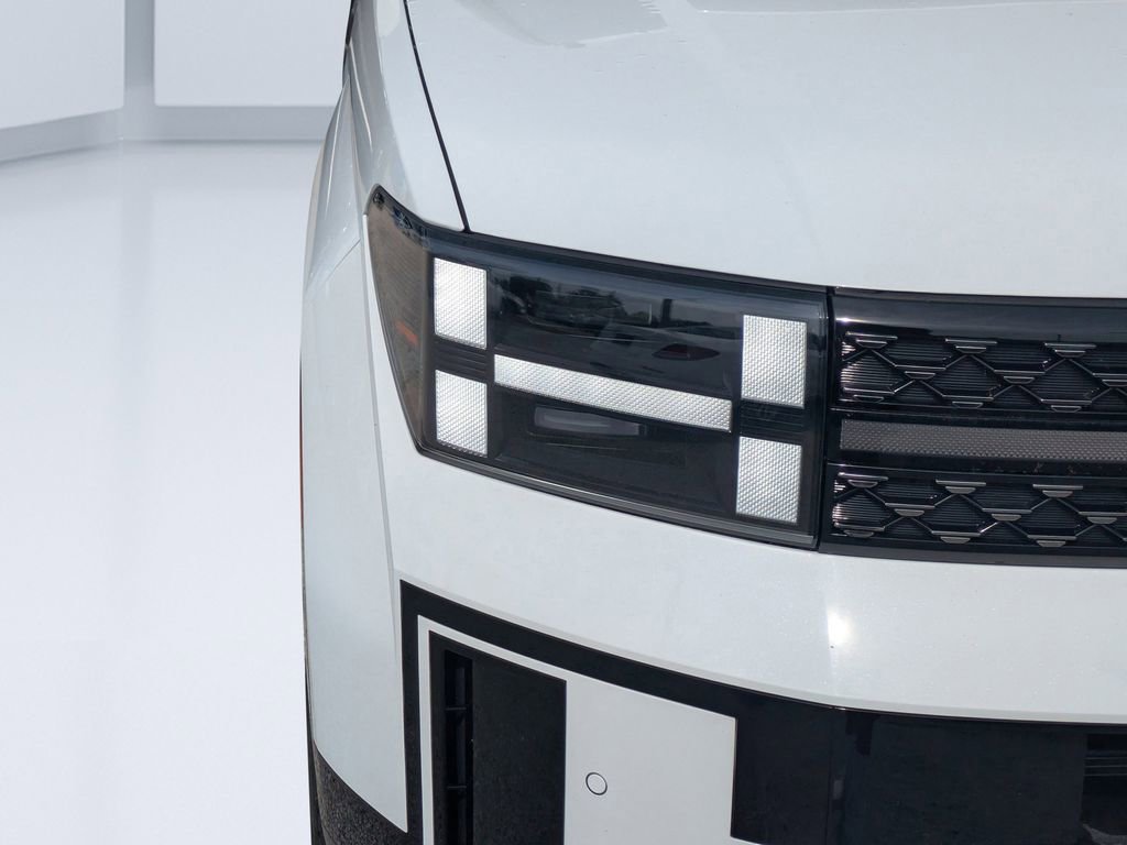 Used 2024 Hyundai Santa Fe Calligraphy image 9