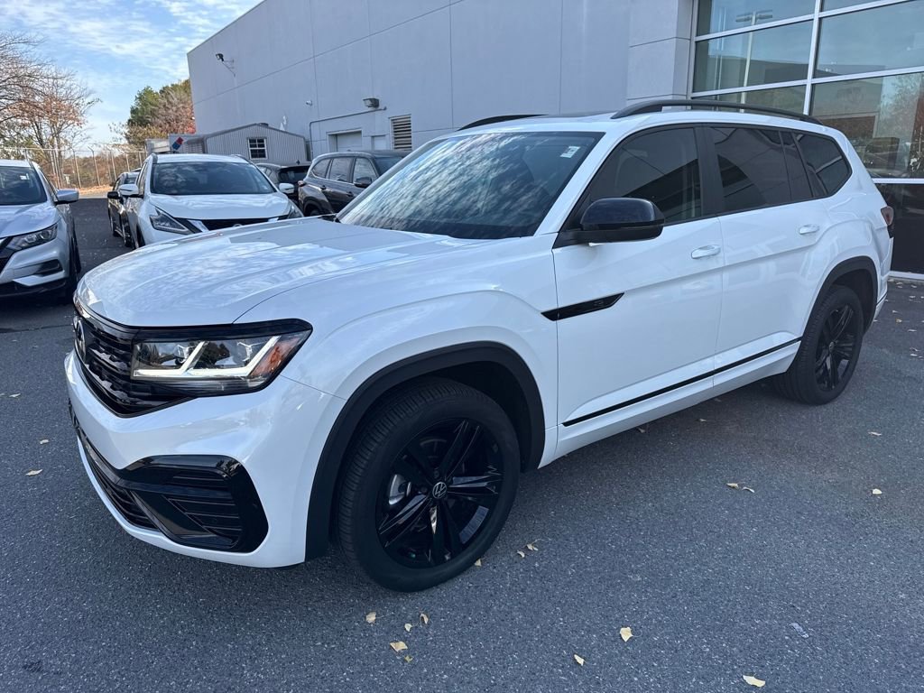 Used 2023 Volkswagen Atlas SEL R-Line