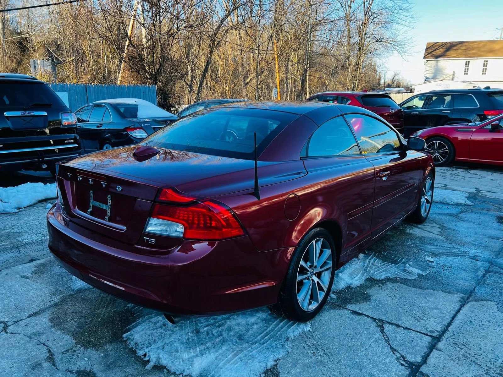 Used 2013 Volvo C70 T5 image 11