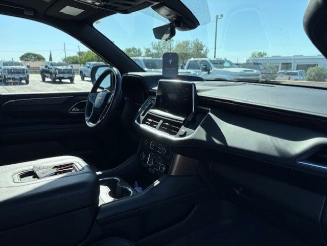 Used 2021 Chevrolet Tahoe High Country AWD/4WD image 24