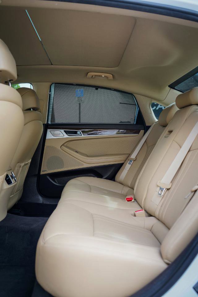 Used 2018 Genesis G80 3.8 w/ Option Group 02 RWD image 16