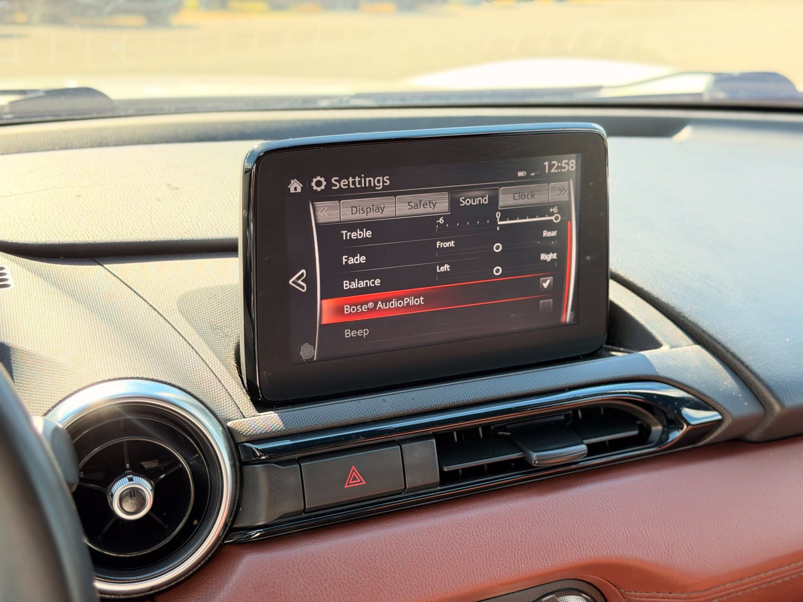 Used 2018 MAZDA MX-5 Miata RF Grand Touring RWD image 47