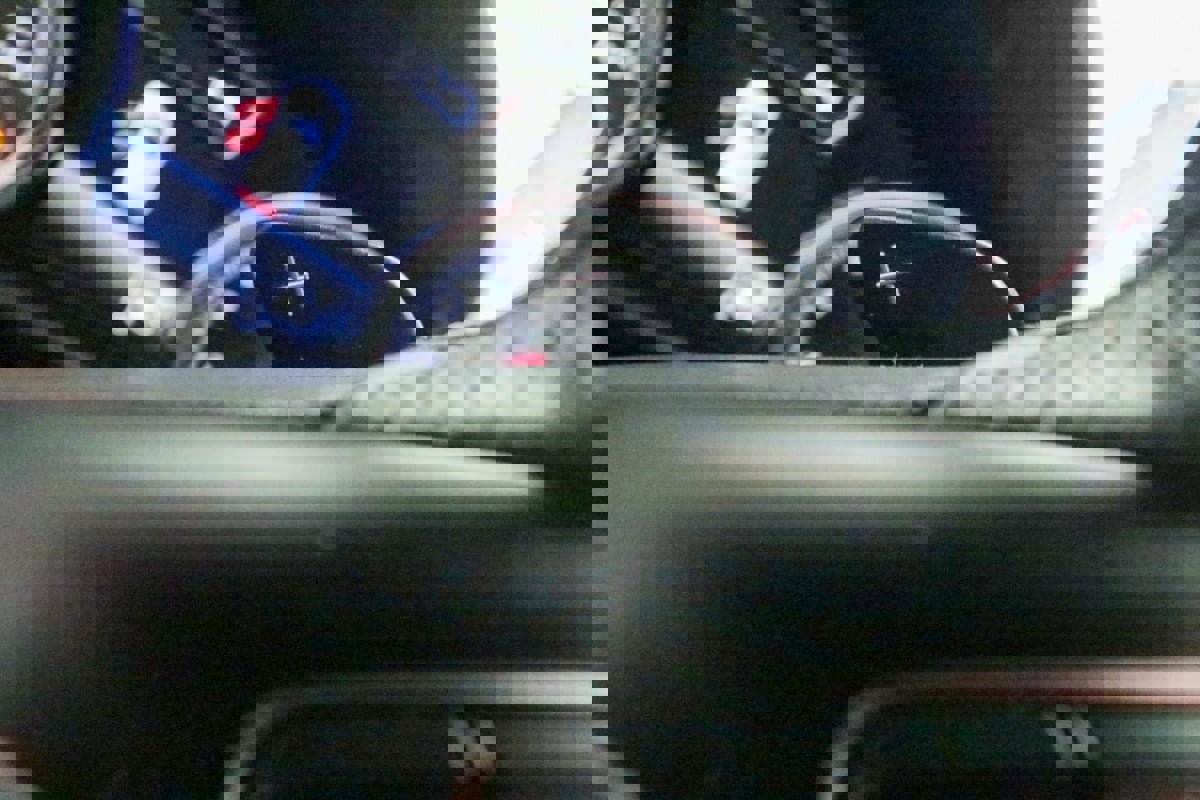 Used 2018 Mercedes-Benz GLE 350 4MATIC SUV w/ Premium 1 Package image 23