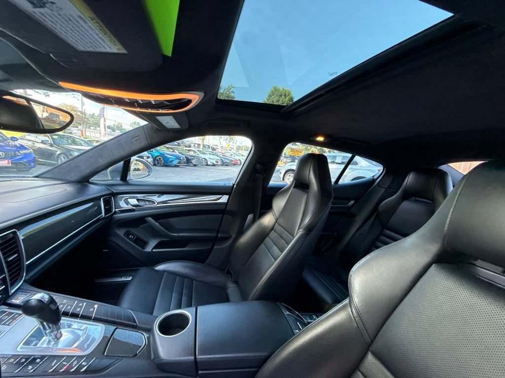Used 2015 Porsche Panamera AWD/4WD image 15