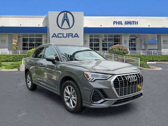 Used 2025 Audi Q3 2.0T Premium AWD/4WD image 3