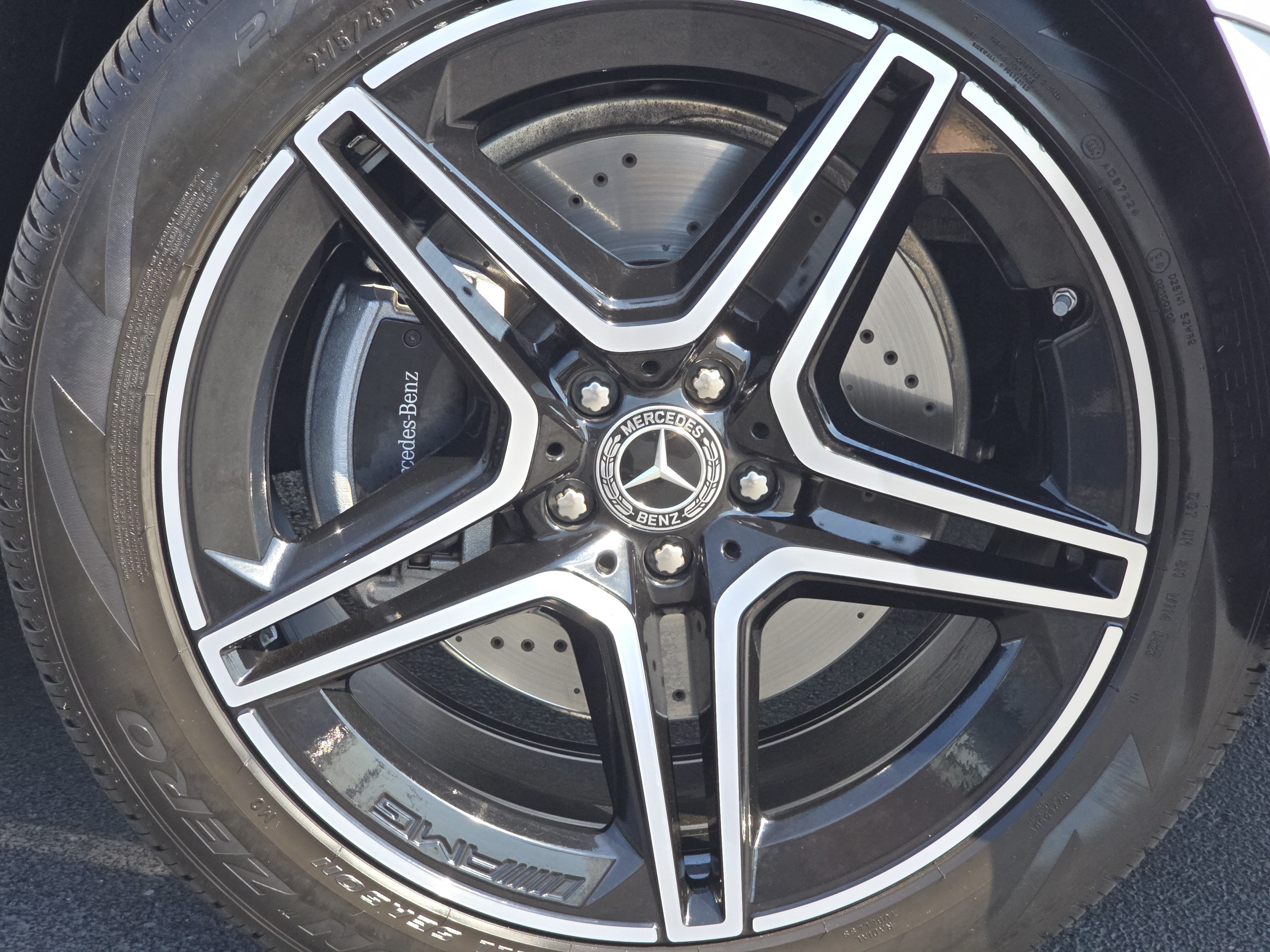 Used 2023 Mercedes-Benz GLS 450 4MATIC image 16