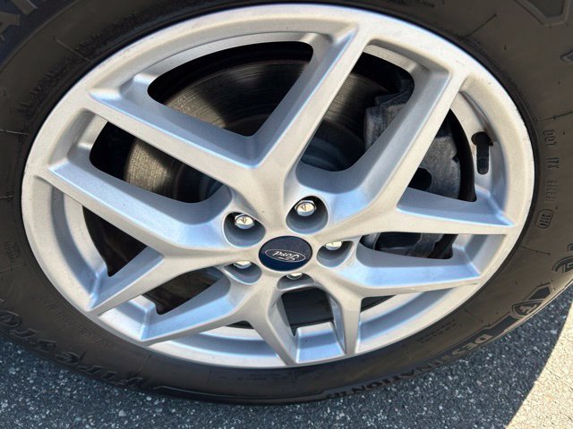 Used 2021 Ford Edge SEL w/ Convenience Package AWD/4WD image 9