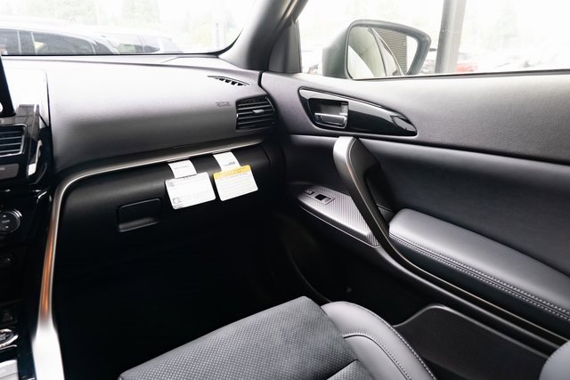 New 2025 Mitsubishi Eclipse Cross Black Edition image 10