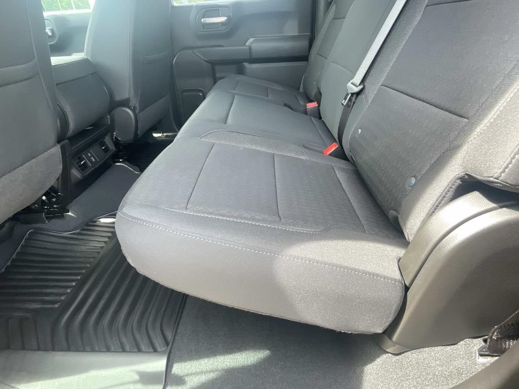 New 2026 Chevrolet Silverado 1500 Custom w/ Turbomax Blackout Package AWD/4WD image 10