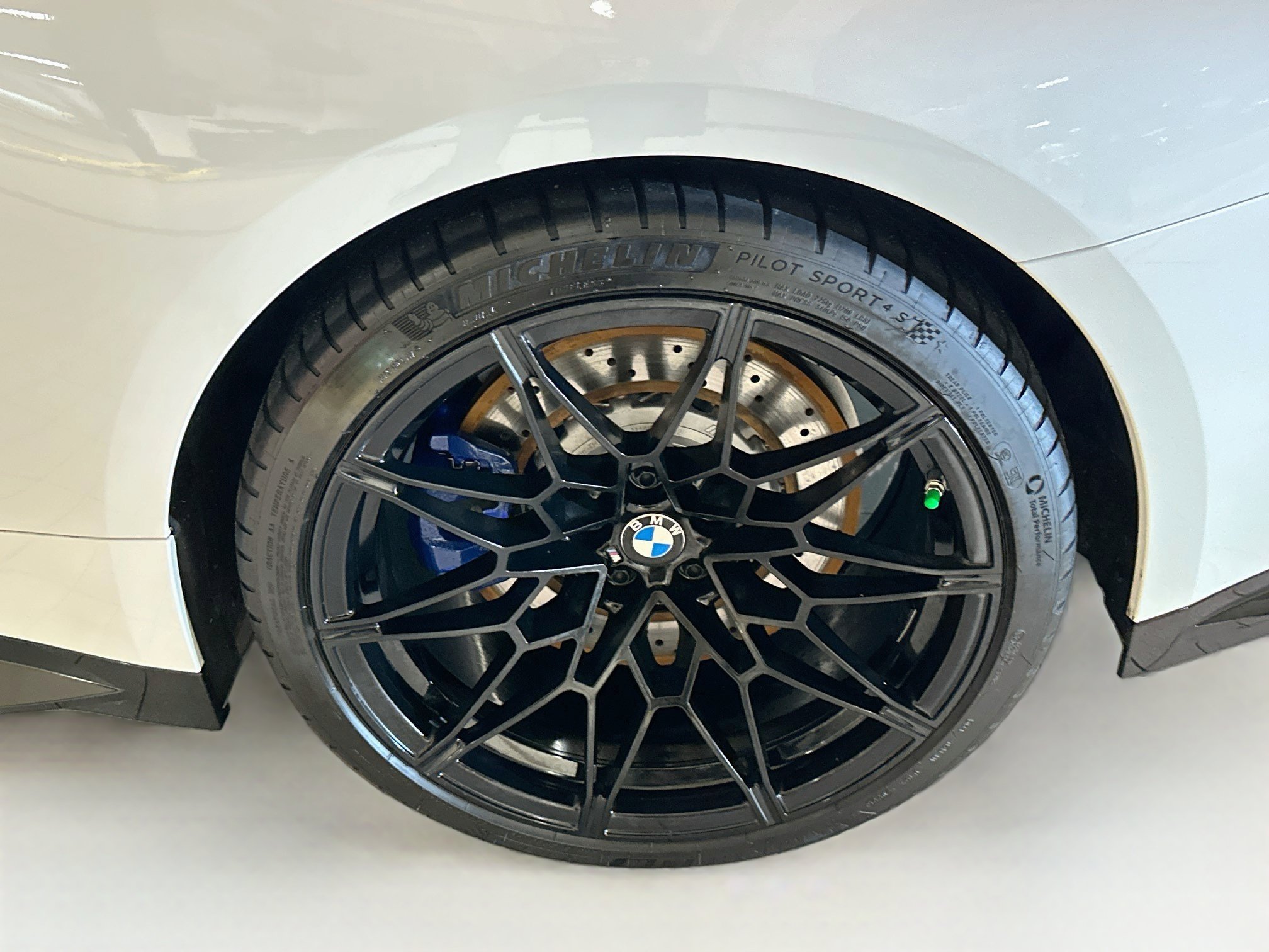Used 2024 BMW M4 xDrive Competition w/ Executive Package AWD/4WD image 33