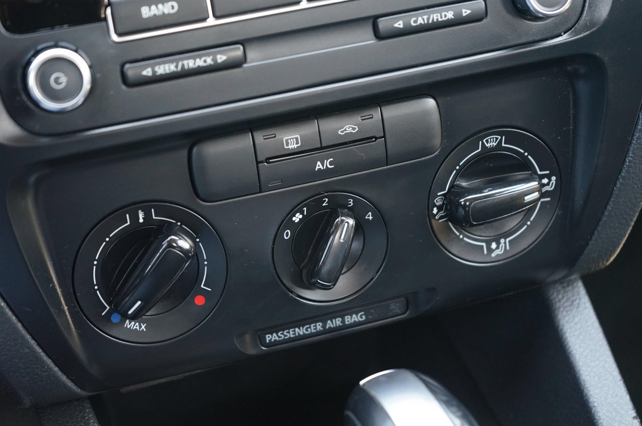 Used 2014 Volkswagen Jetta SE FWD image 10